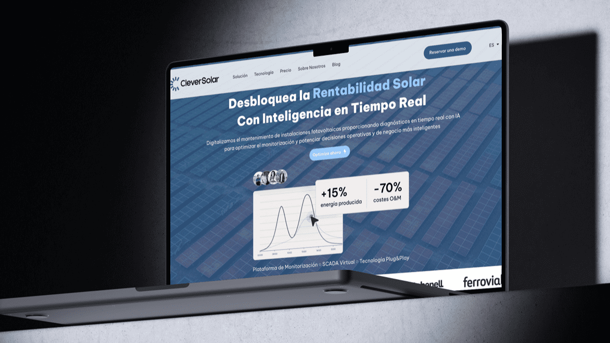 Clever Solar: Una nueva identidad para liderar la inteligencia fotovoltaica global 1 Mock up nueva web de Clever Solar